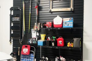 Black Handiwall Garage Accessory