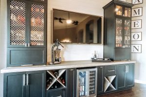 Elegant Bar with Accessories