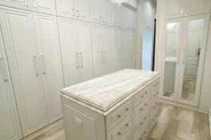 Victorian White Luxury Cusstom Closet 4